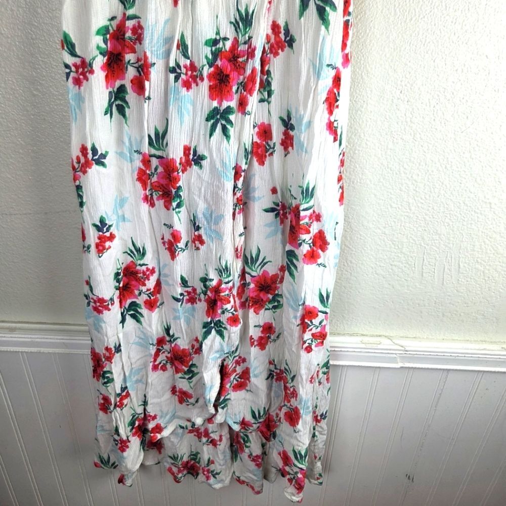 Women's Hollister Smocked Hi-low Floral White and Red Women's Dress Size Small - Picture 6 of 11